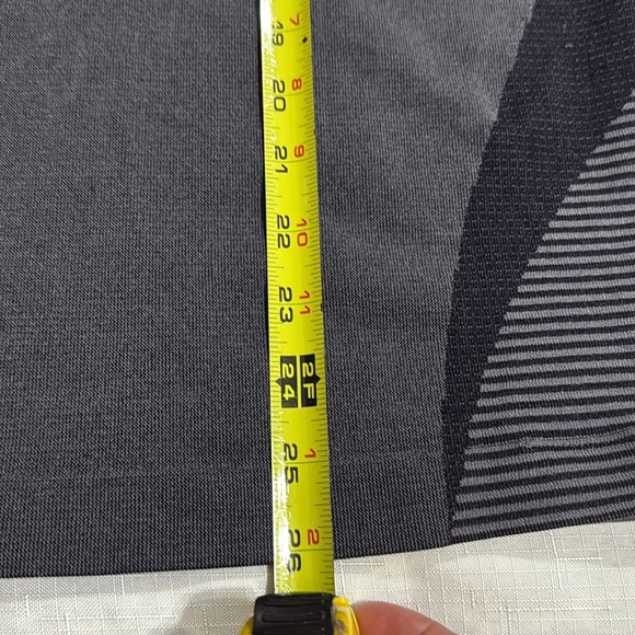 (A1) Hot Chillys Women's 3D Knit Crew Midweight Slim Fit Undershirt, XL, Grey - Picture 10 of 12